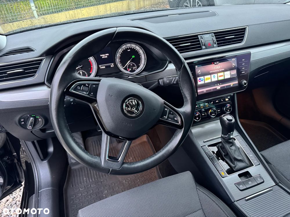 Skoda Superb 1.5 TSI Style DSG - 33