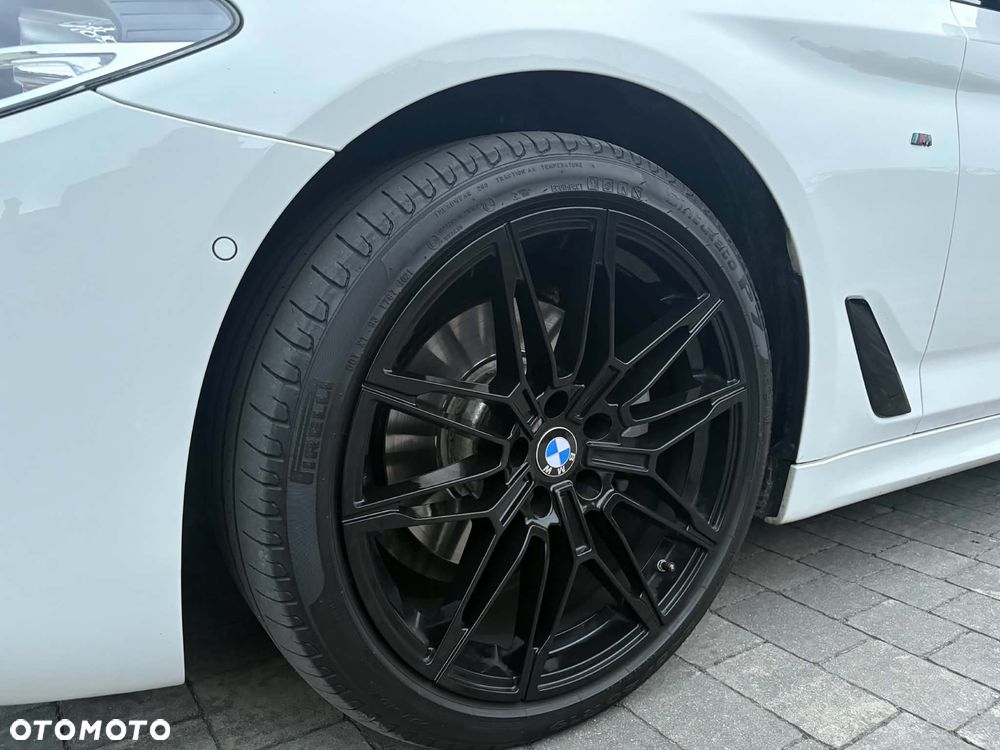 BMW Seria 5 - 16