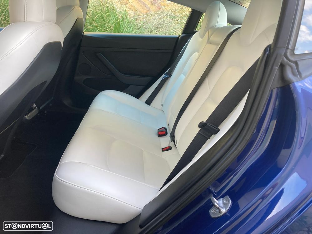 Tesla Model 3 Long Range AWD Dual Motor - 29