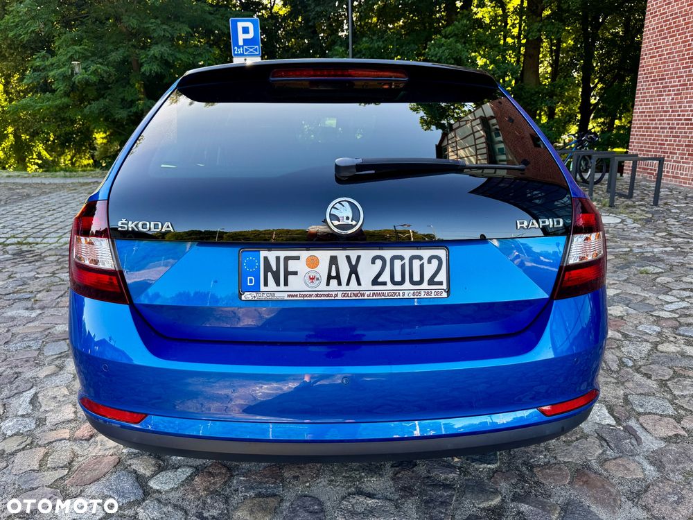 Skoda RAPID 1.6 TDI DSG Style+ - 11