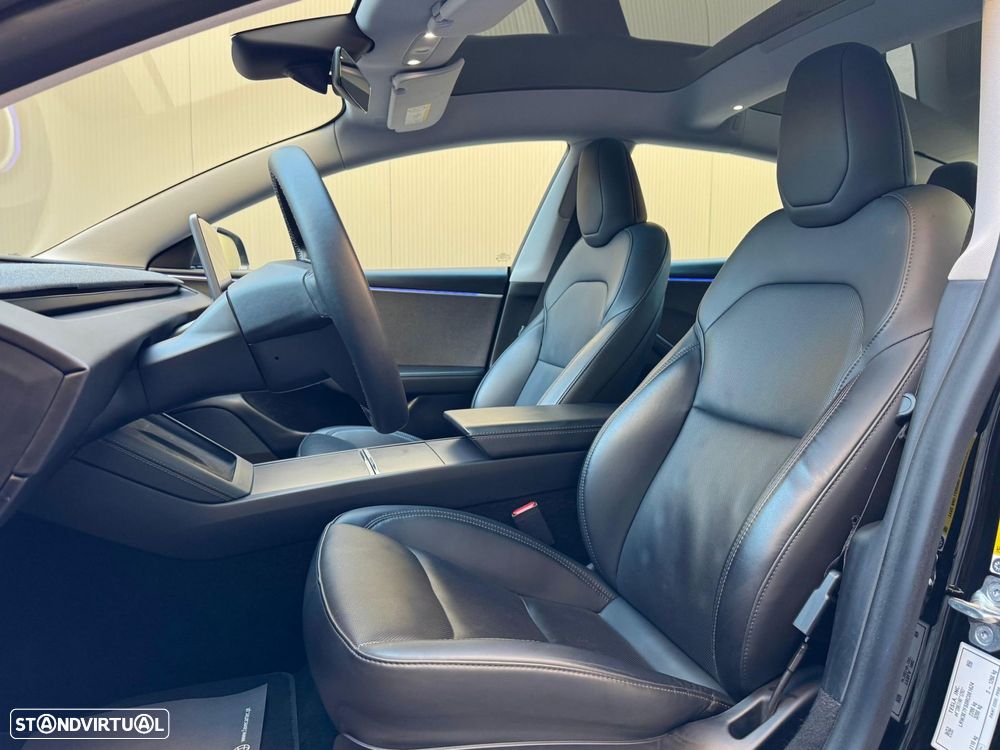 Tesla Model 3 Tração Traseira Premium - 32