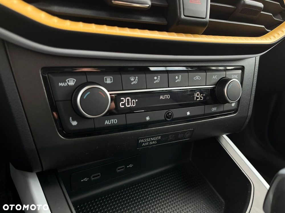 Seat Arona 1.0 TSI Style S&S DSG - 27