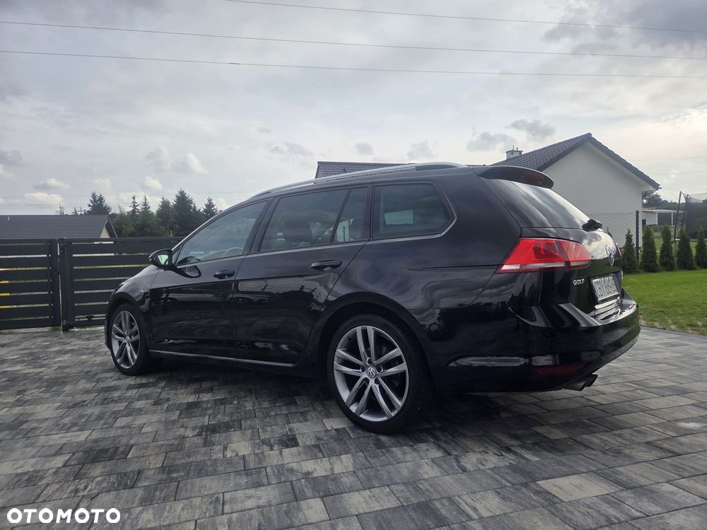 Volkswagen Golf 2.0 TDI BlueMotion Technology Lounge - 2