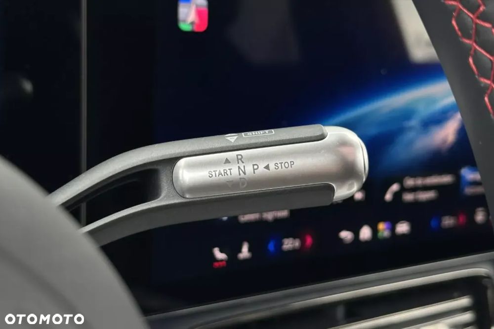 Mercedes-Benz GLB 250+ EQ - 15