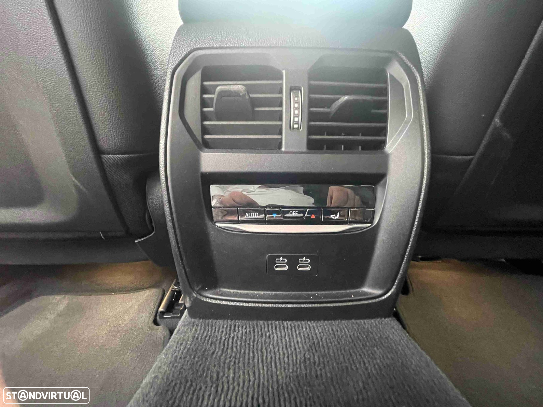 BMW 320 d Touring Pack Desportivo M Auto - 9