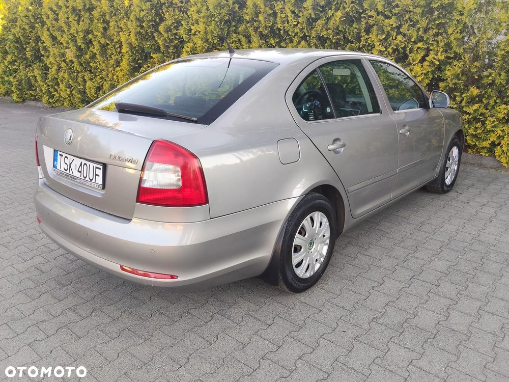 Skoda Octavia 1.4 TSI Ambiente - 3