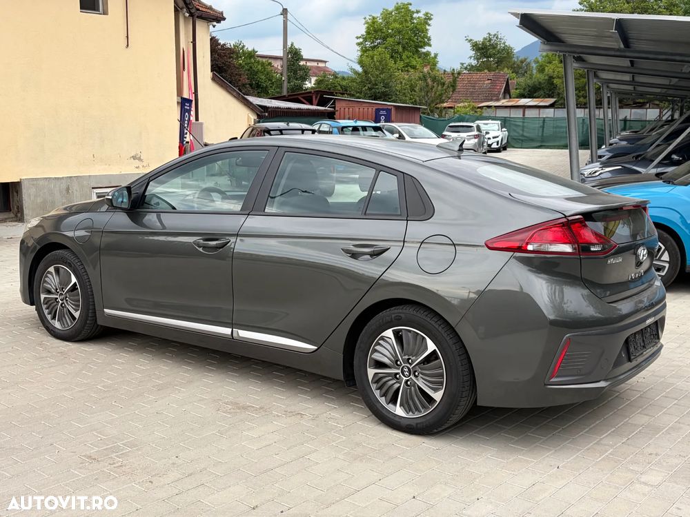 HYUNDAI Ioniq 2022 — imagine 10
