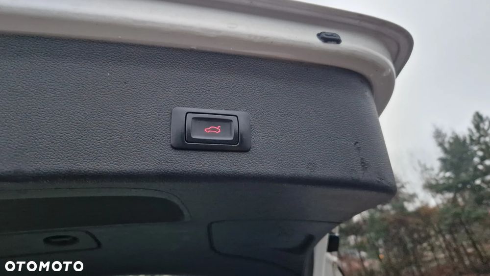 Audi A4 Allroad - 11