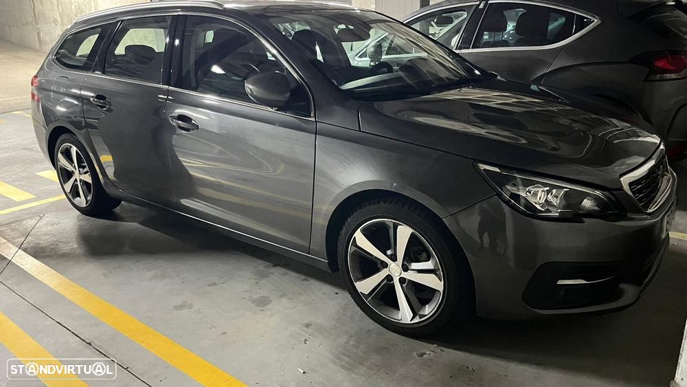 Peugeot 308 SW BlueHDi 130 EAT8 Stop & Start Allure Pack - 10