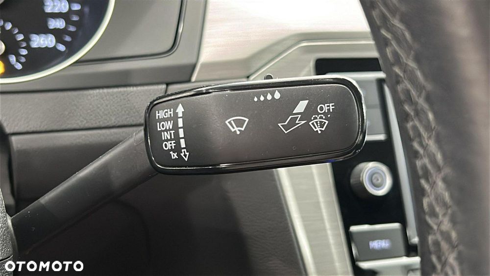 Volkswagen Passat 1.5 TSI EVO Essence DSG - 22