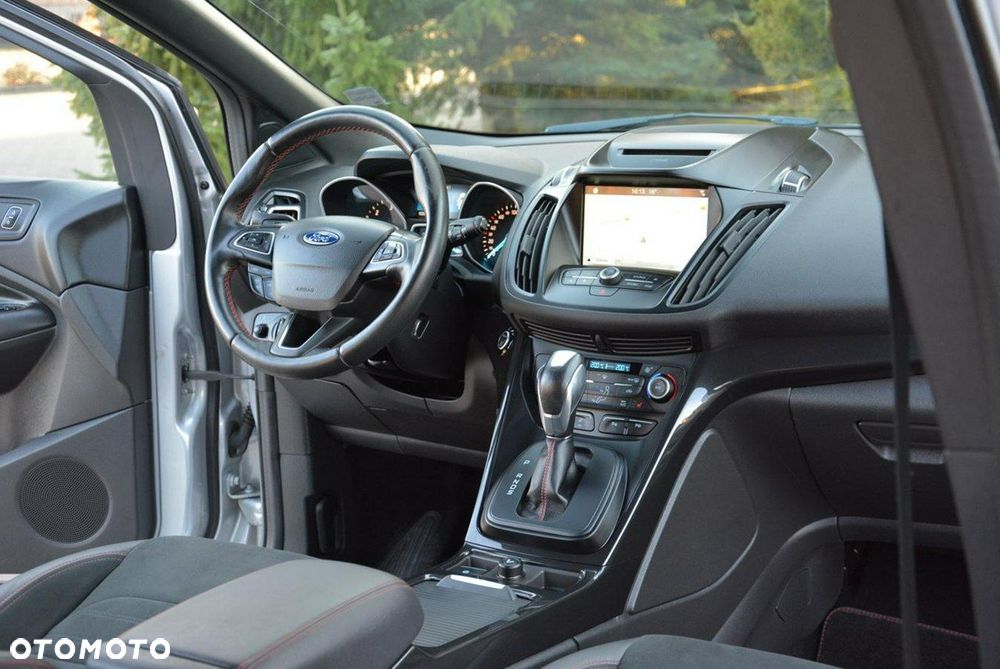 Ford Kuga 2.0 TDCi AWD ST-Line - 16