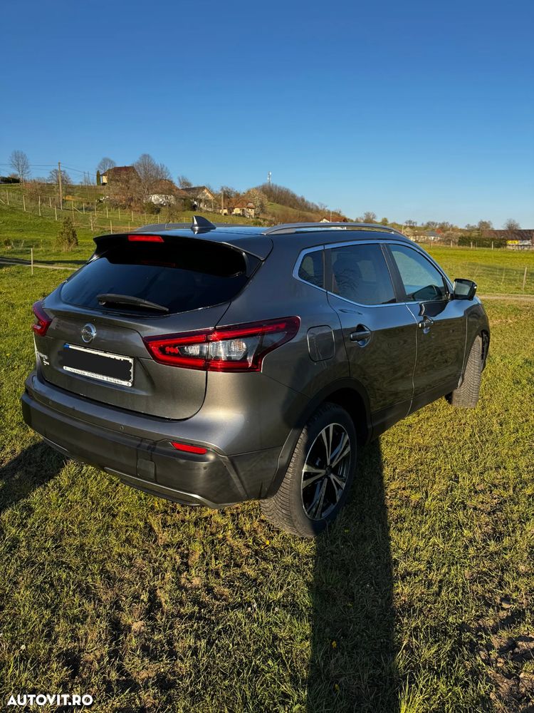 Nissan Qashqai 1.6 DCI Xtronic N-Connecta - 5