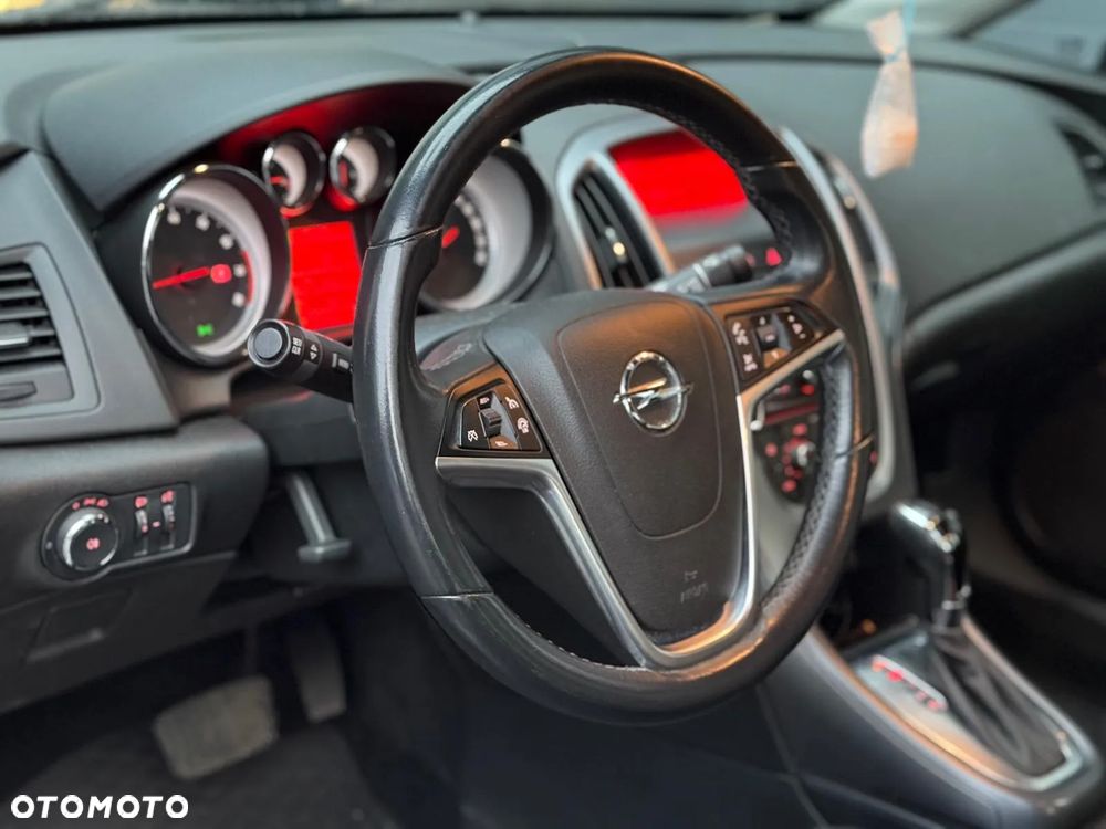 Opel Astra - 8