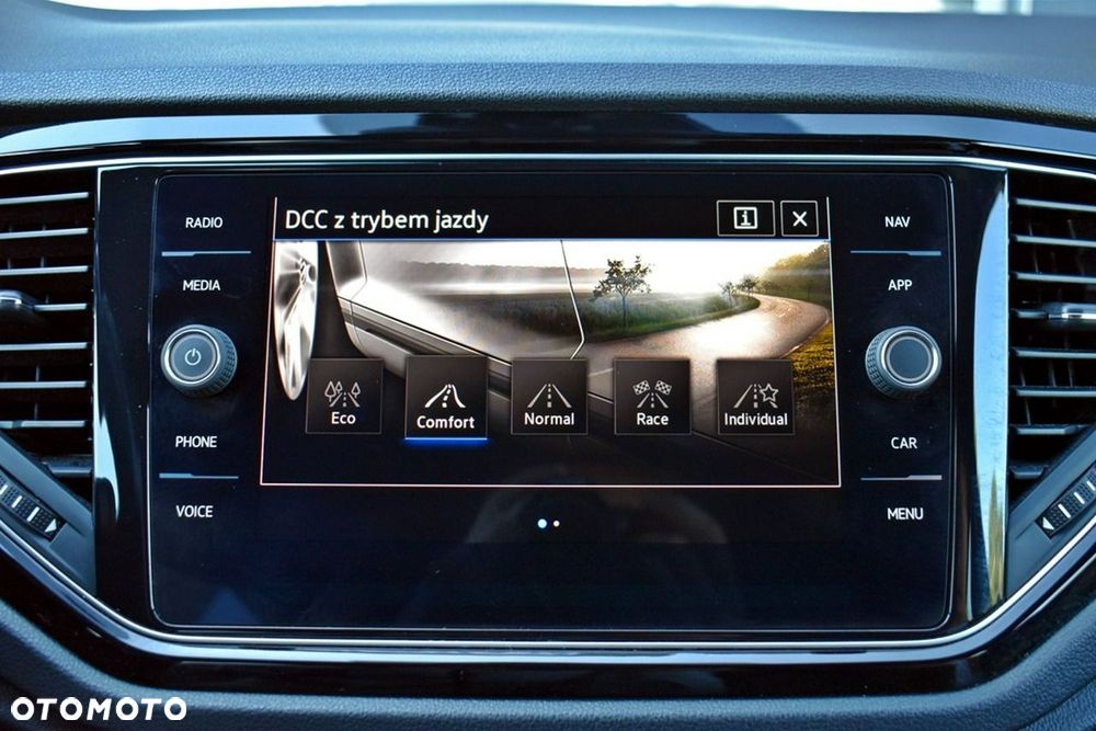 Volkswagen T-Roc 2.0 TSI 4Motion R DSG - 24