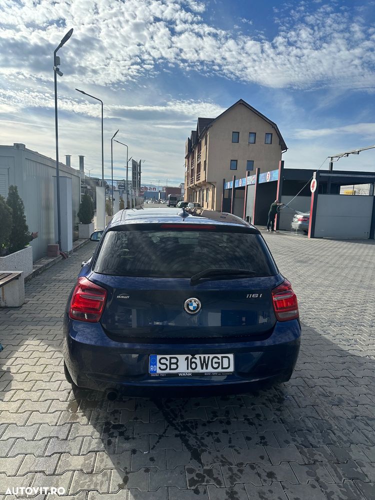BMW Seria 1 116i Aut. - 19