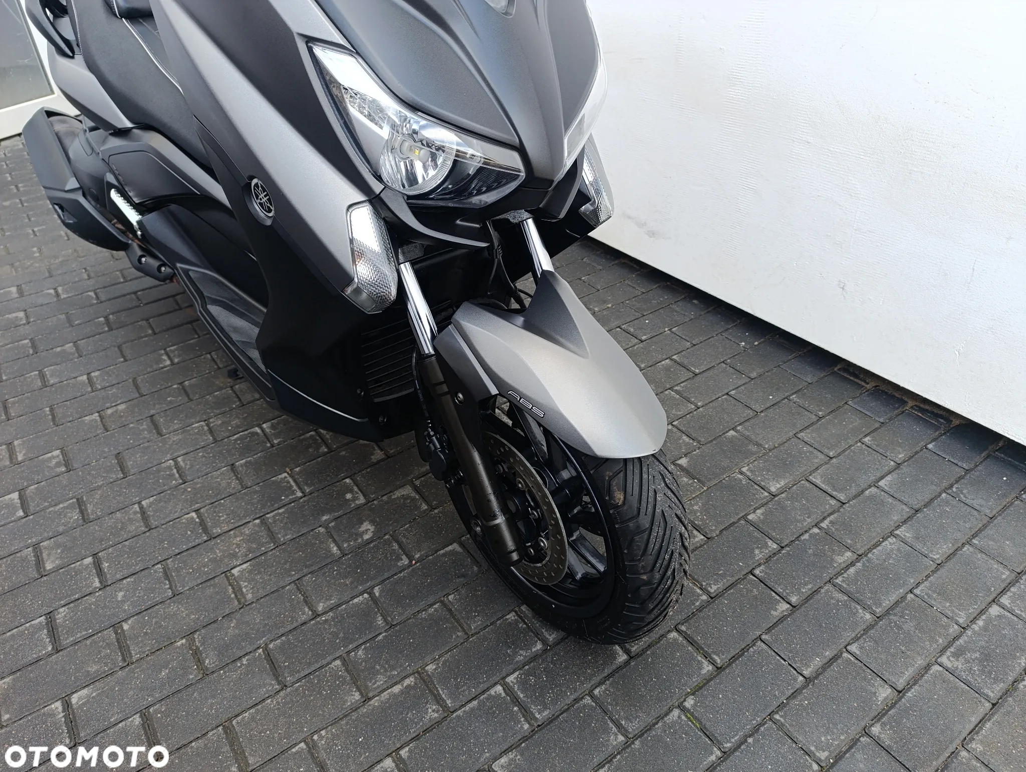 Yamaha X-max - 30