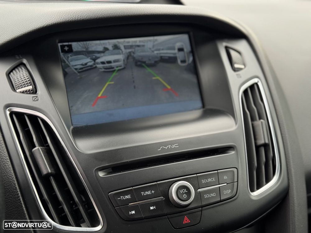 Ford Focus 2.3 EcoBoost S&S 4WD RS - 22