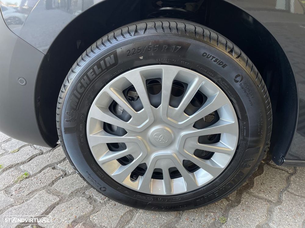 Toyota Proace Verso - 17