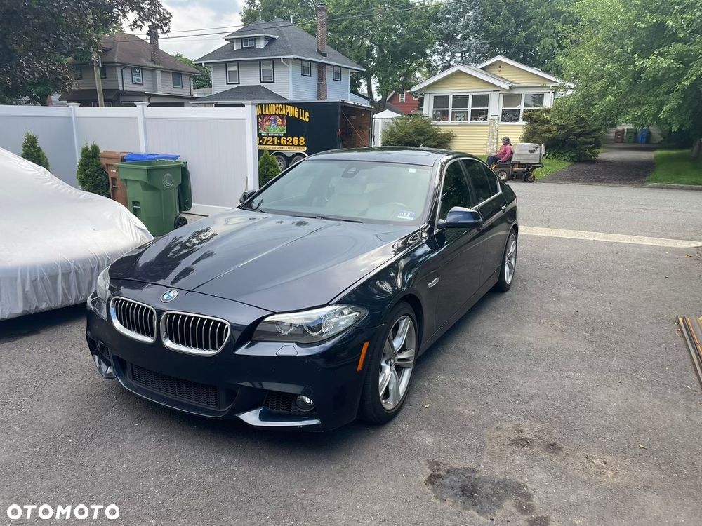 BMW Seria 5 535i xDrive - 24