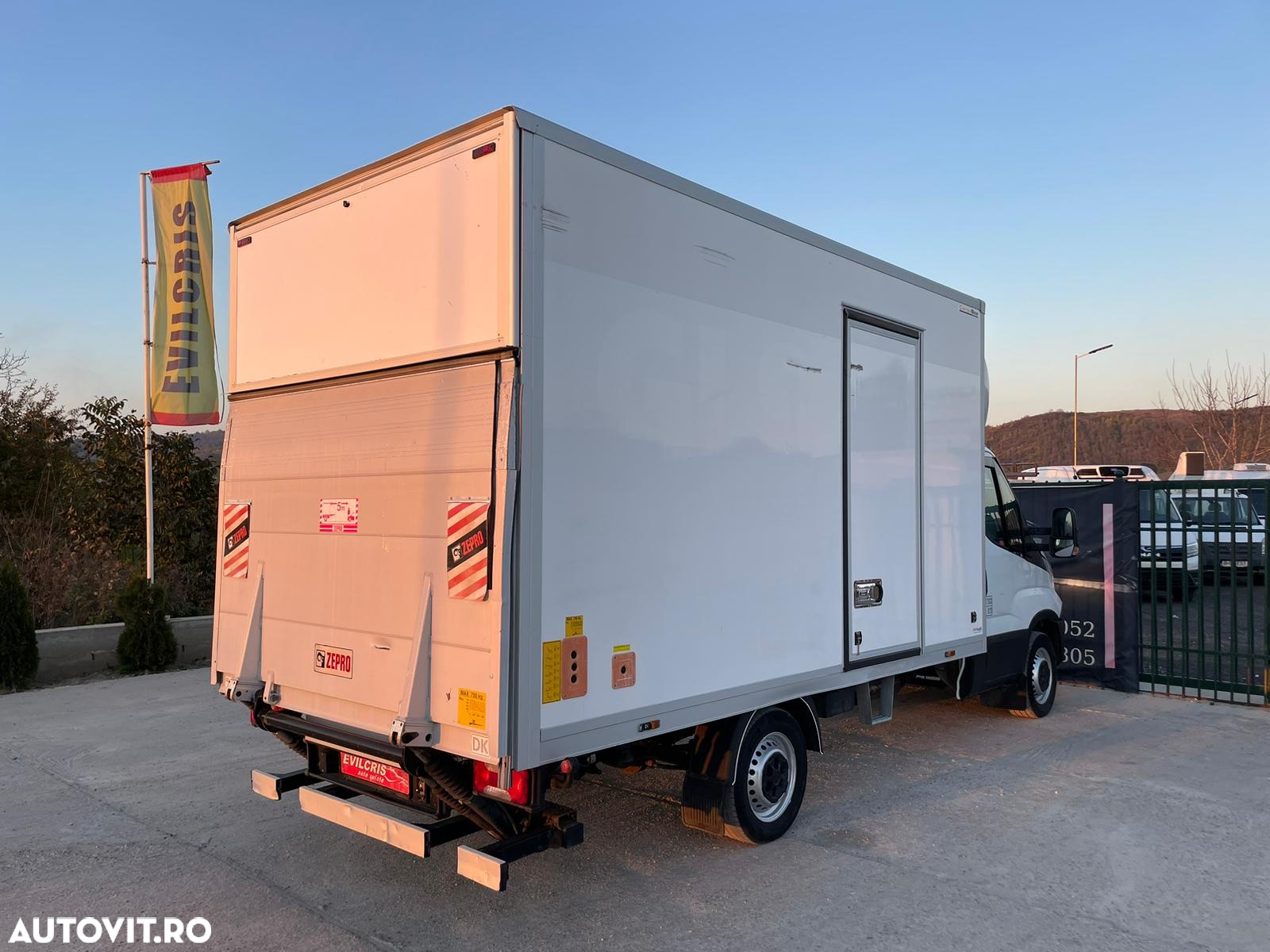 Iveco Daily 35S15 LIFT HIDRAULIC SPATE 8 EUROPALETI - 7