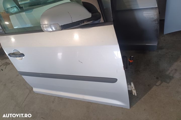 Usa / Portiera fata dreapta Volkswagen VW Touran 1 [2003 - 2006] Mini - 2