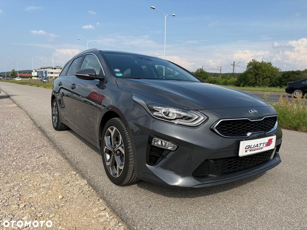Kia Ceed - 4