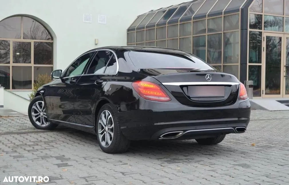 Mercedes-Benz C - 14