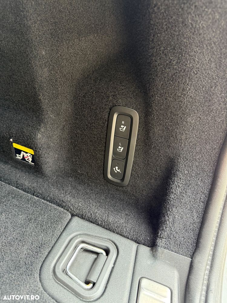 Volvo XC 60 D4 AWD Geartronic Inscription - 22