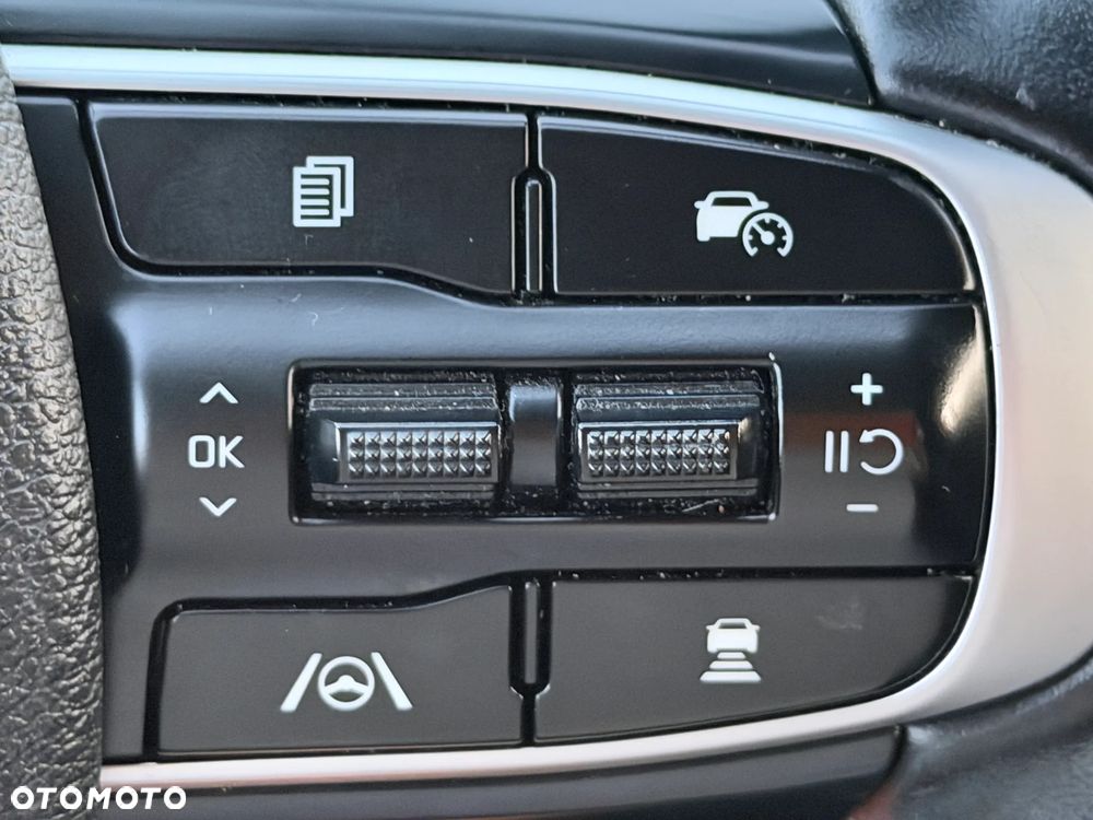 Kia Sportage ver-1-6-gdi-phev-2wd-vision - 19