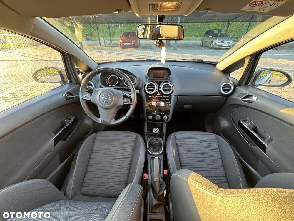 Opel Corsa 1.4 Enjoy - 13