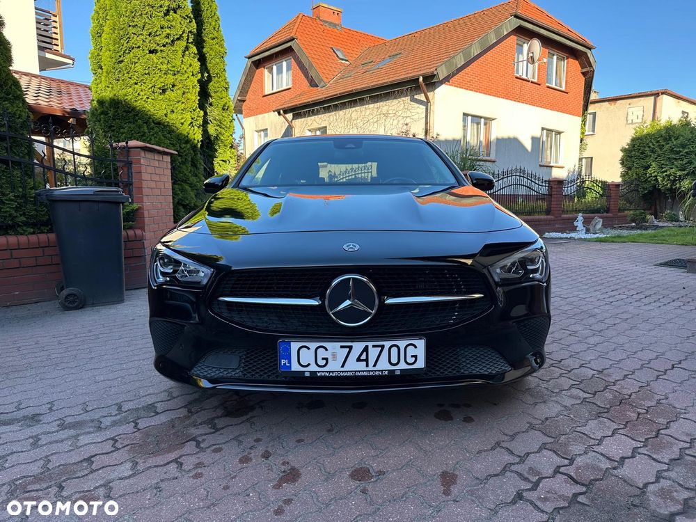 Mercedes-Benz CLA - 2