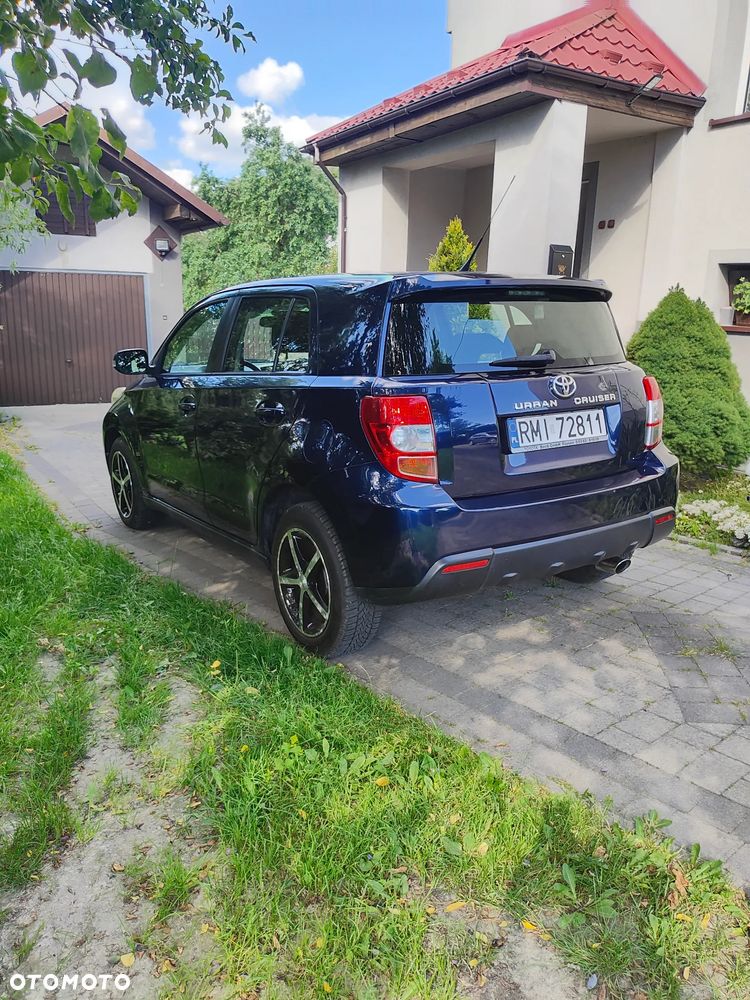 Toyota Urban Cruiser 1.4 D-4D Sol 4x4 - 9