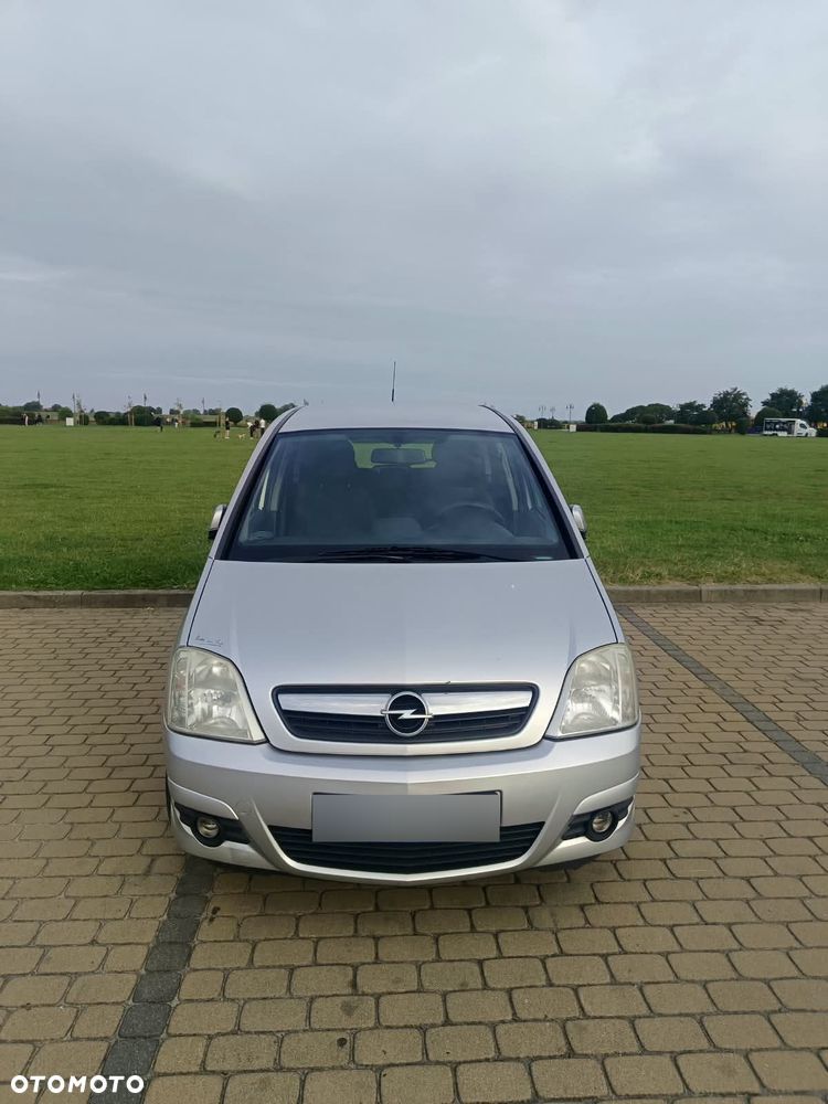 Opel Meriva 1.6 Cosmo MTA - 11