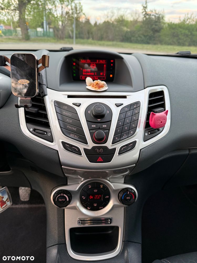 Ford Fiesta - 5
