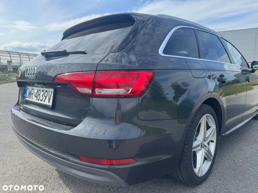 Audi A4 Avant 2.0 TDI DPF S line Sportpaket - 7