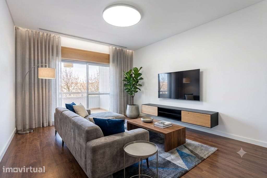 T2 com Vista Mar para Remodelar a Gosto em Oeiras - Grande imagem: 4/25