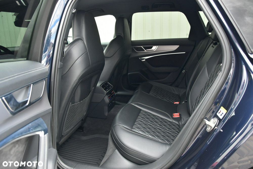 Audi A6 Avant - 18