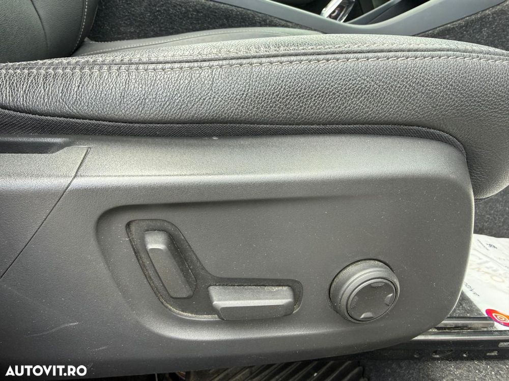 Volvo XC 40 Recharge T5 Twin Engine AT7 Inscription Expression - 27