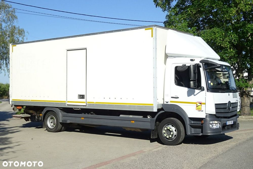 Mercedes-Benz Atego 1218 Euro6 tylko 323tys.km Kontener 18p winda Sprowadzony - 13