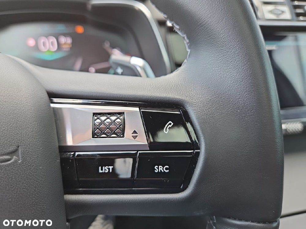 DS Automobiles DS 7 Crossback - 21