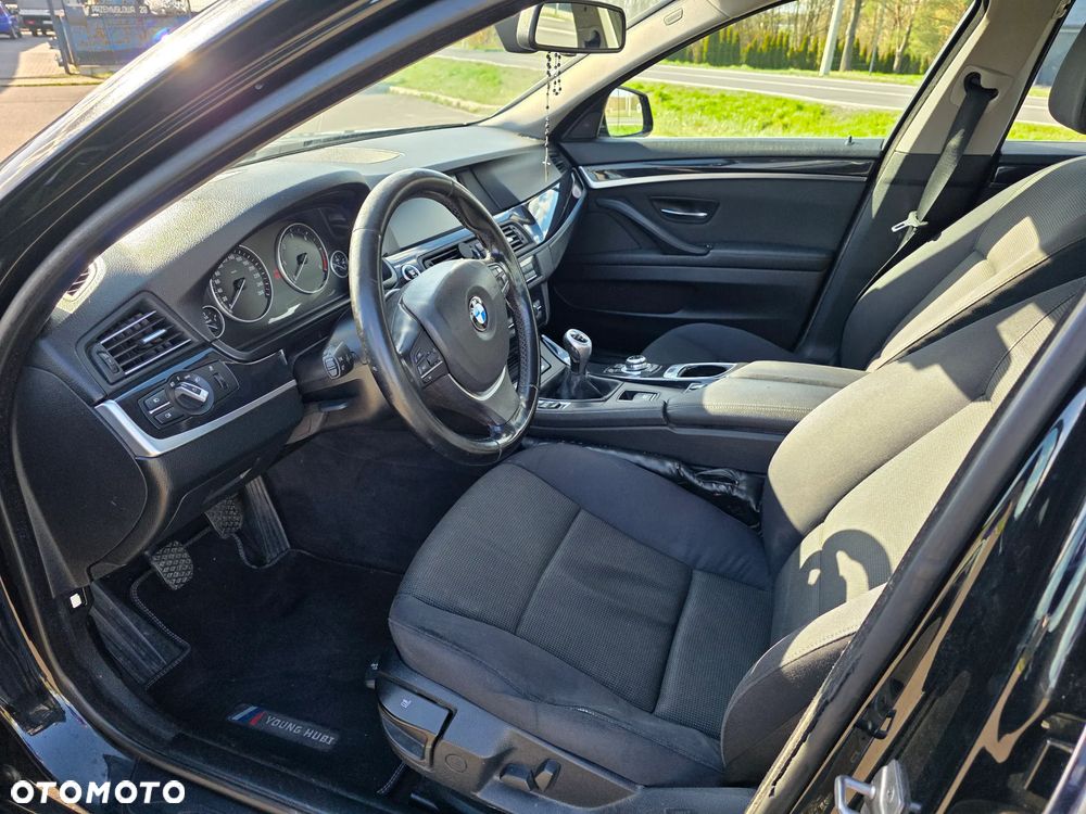 BMW Seria 5 520d - 11