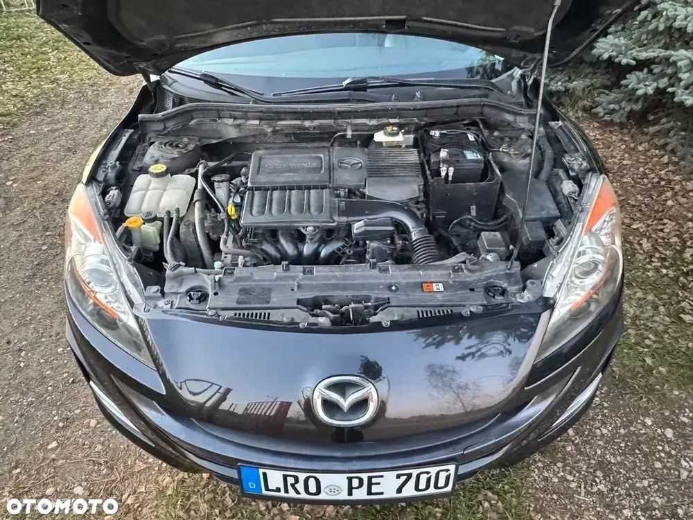 Mazda 3 - 10