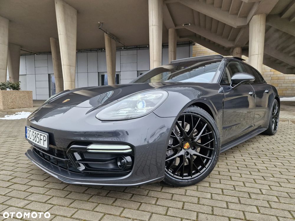 Porsche Panamera 4 - 5