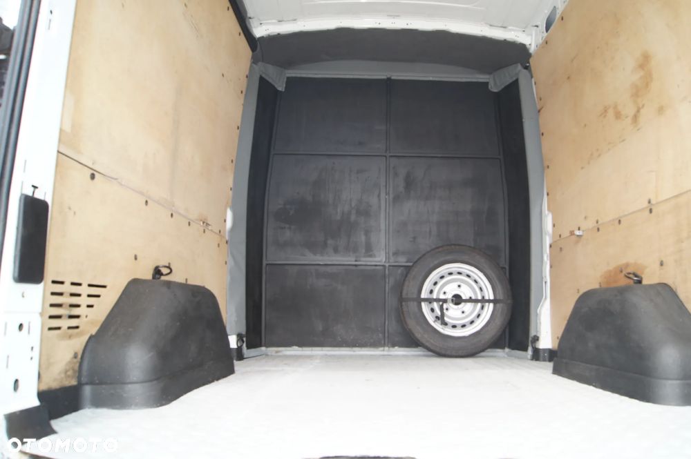 Renault Master L2H2 - 13