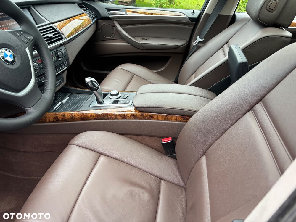 BMW X5 xDrive30d - 14