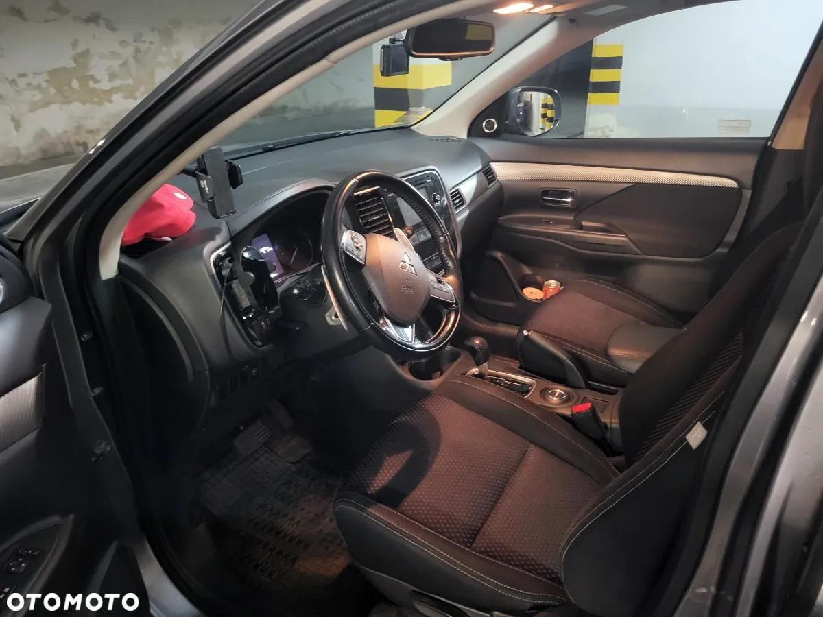 Mitsubishi Outlander 2.0 Intense 4WD CVT - 6