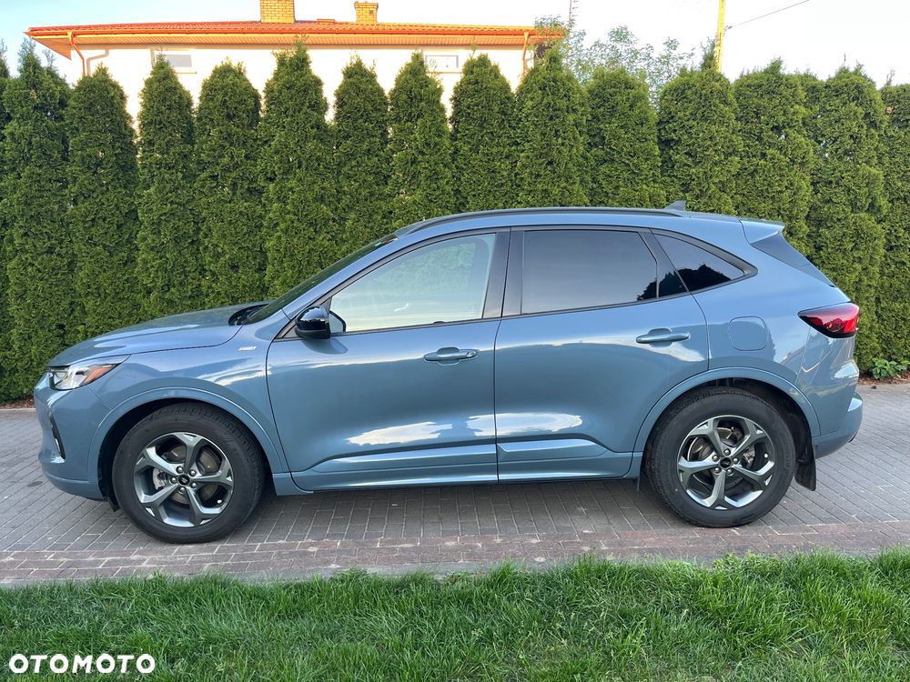 Ford Kuga 2.5 FHEV AWD ST-Line - 4