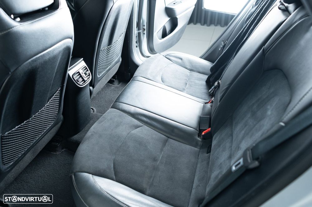 Kia ProCeed 1.0 T-GDI GT Line - 9