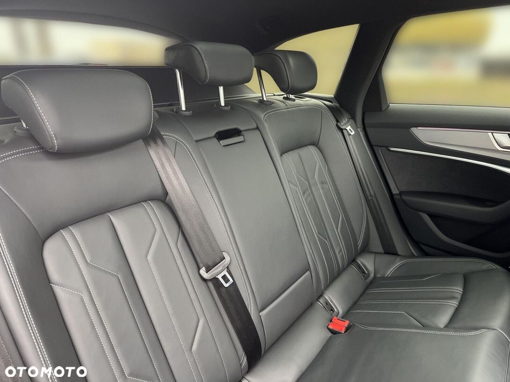 Audi A6 Avant - 16