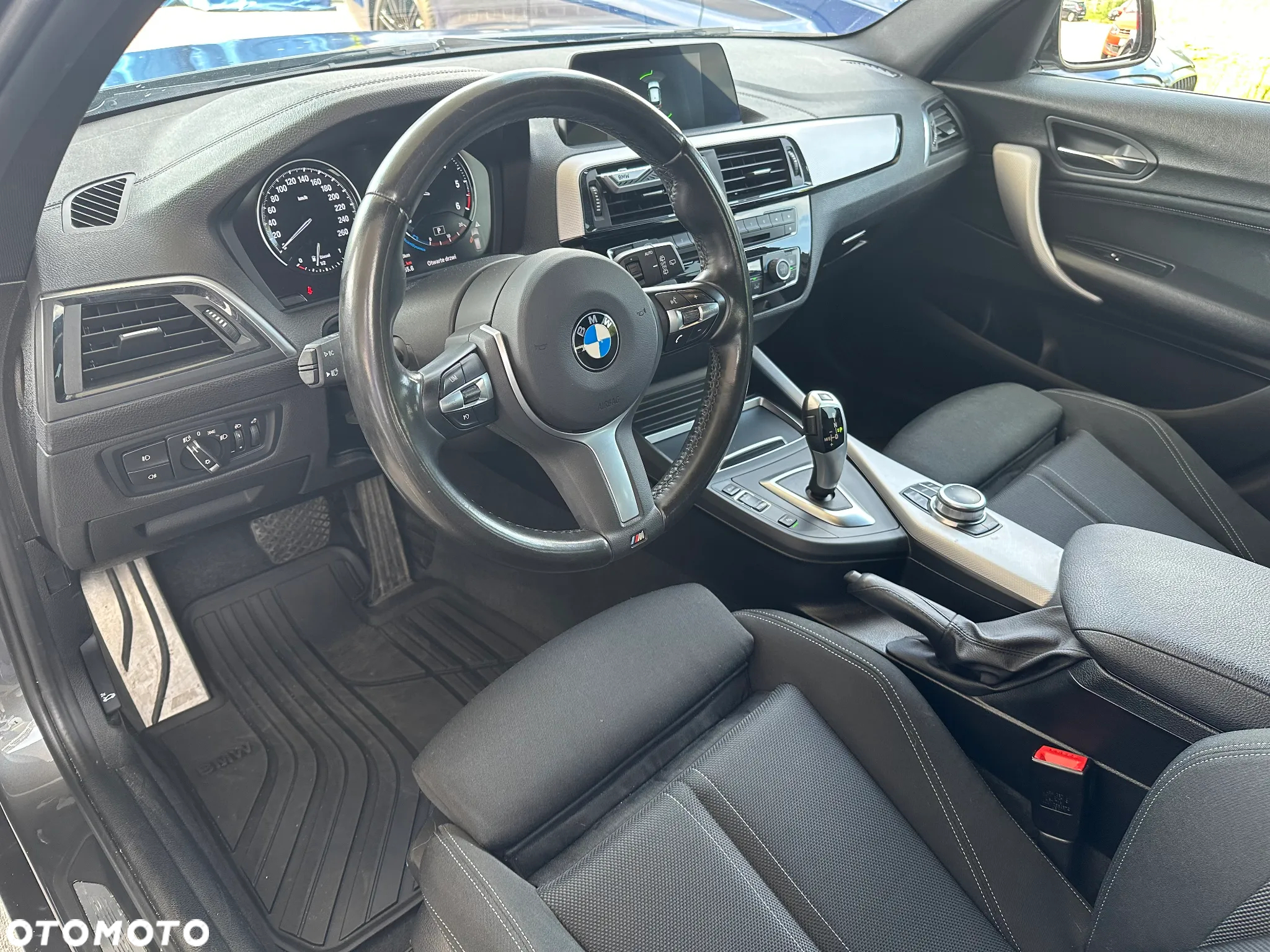 BMW Seria 1 118d M Sport Shadow - 21